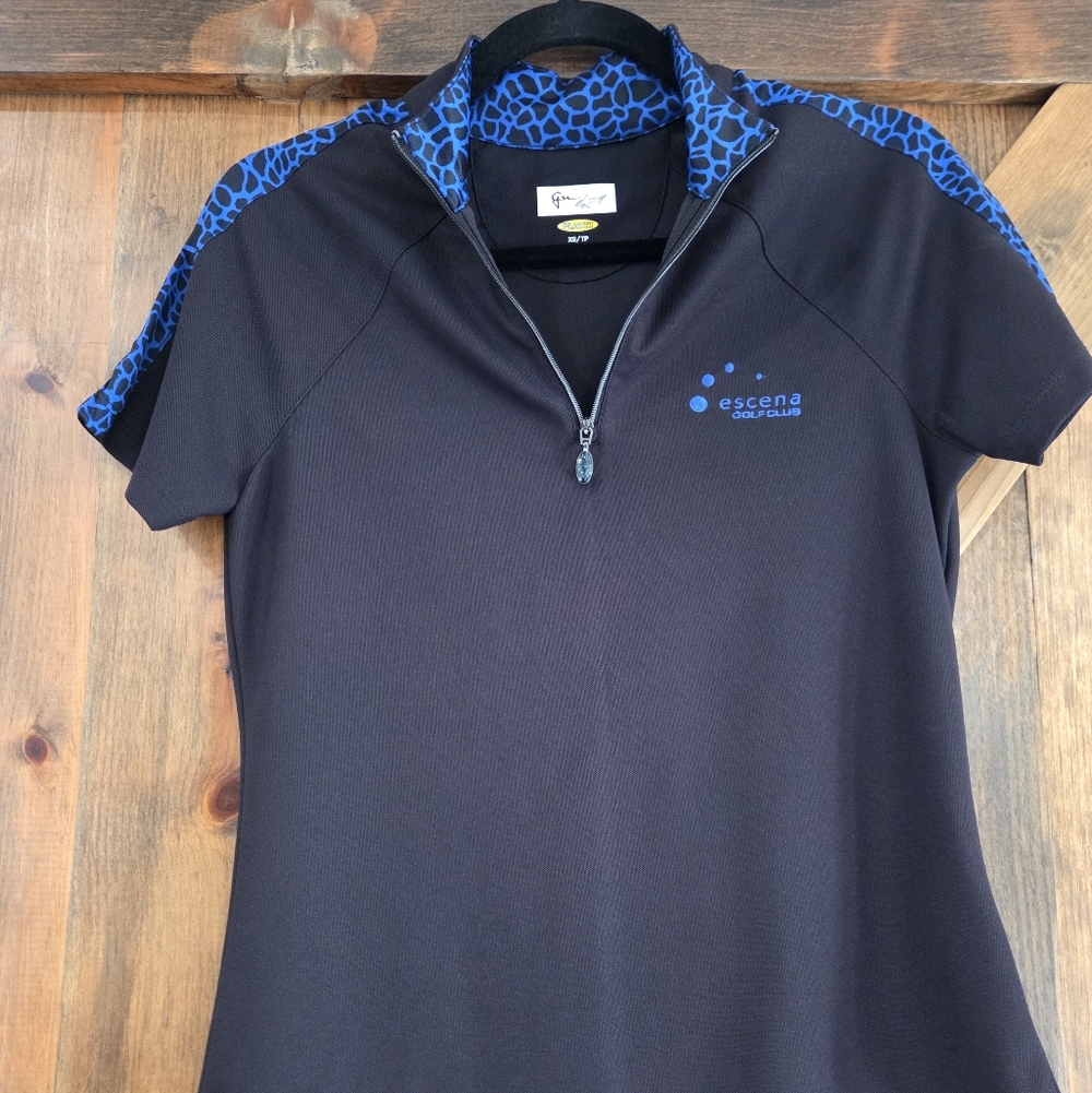 Women's XS Greg Norman Play Dry Golf Top Escena Golf Club Palm Springs Ca